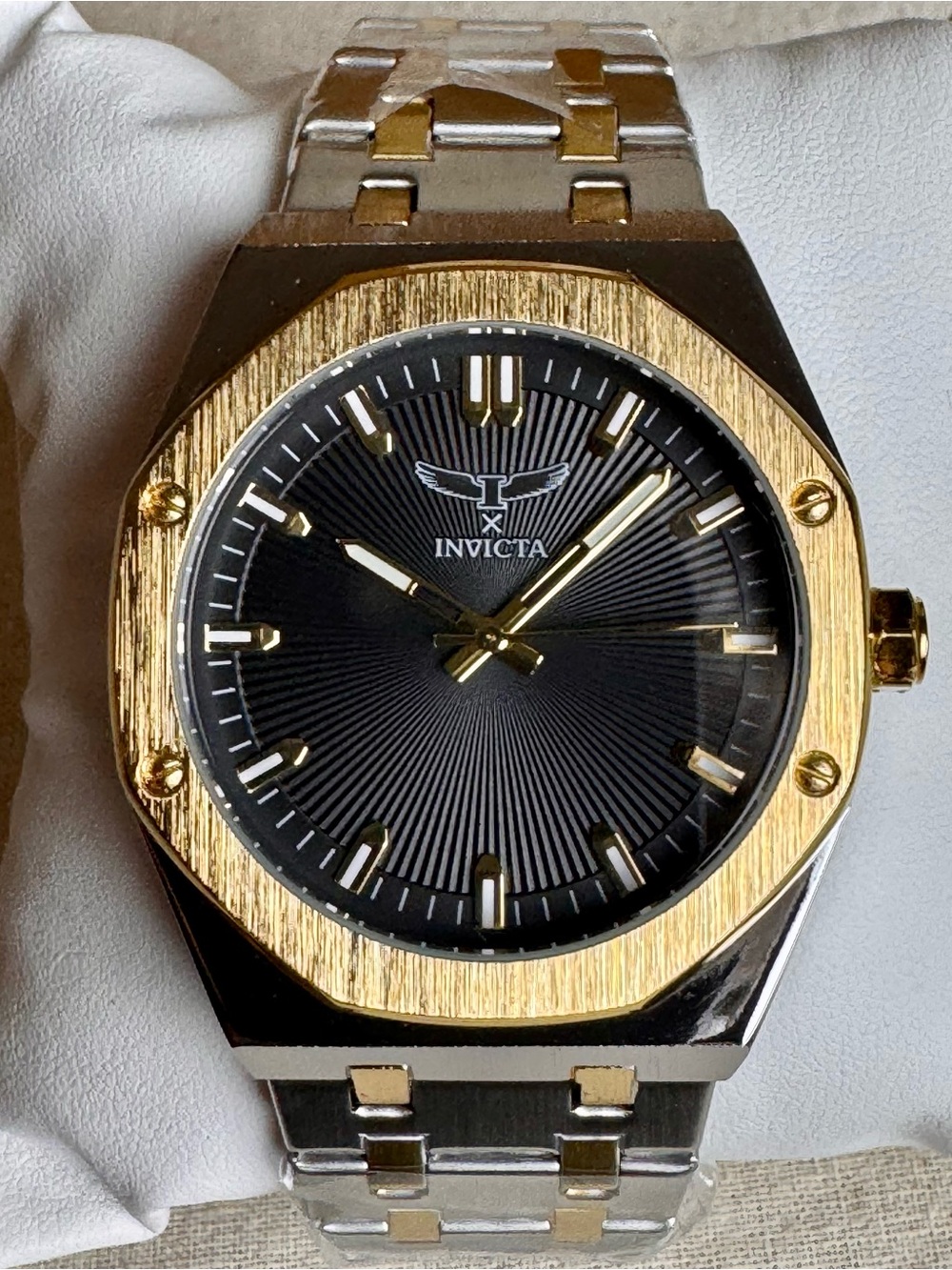 Invicta Black Dial Gold & Silver-tone 42mm Quartz Watch 69964 NWT